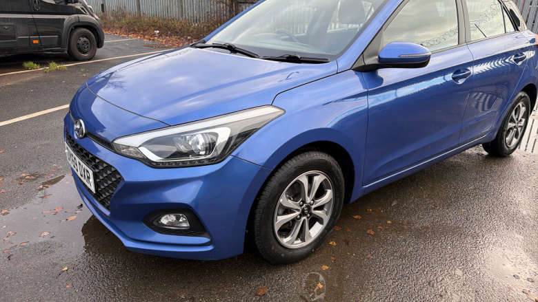 Hyundai i20 1.2 MPi SE 5dr Petrol Hatchback